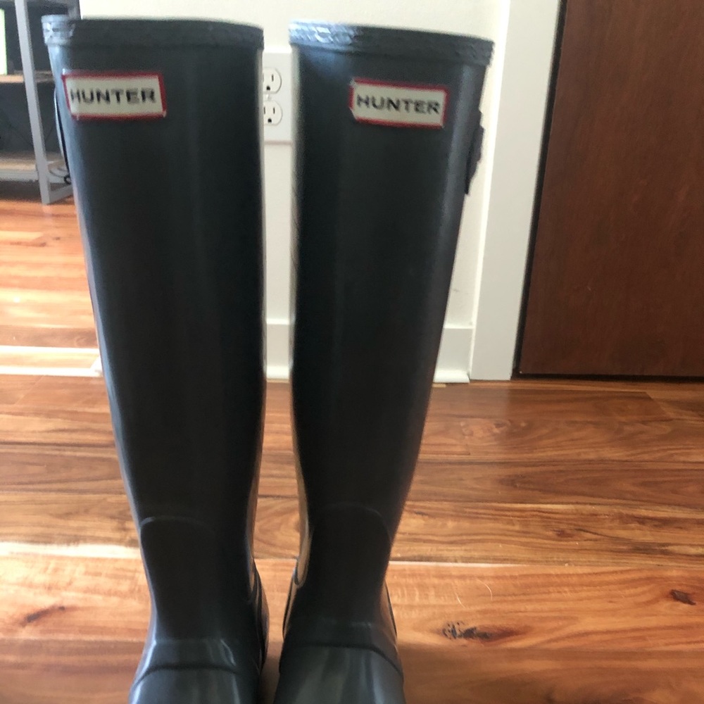 Grey hunter boots